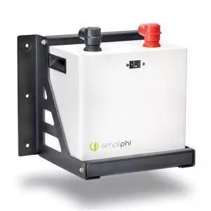 希姆普利菲电力公司推出的电池使用磷酸铁锂材料，大大降低了过热和起火的风险