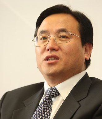 东风汽车公司党委副书记、董事、总经理朱福寿