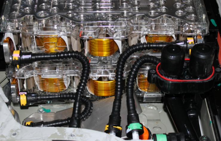 特斯拉等电动汽车为何选用18650动力电池？