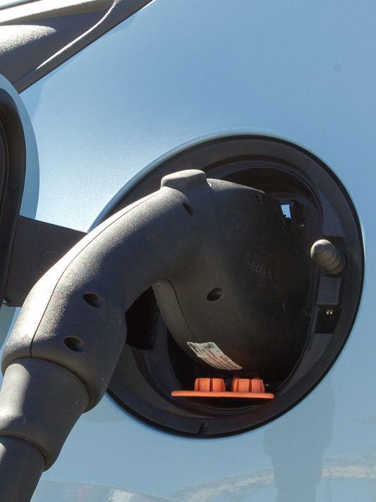 电动车初创公司取名法拉第 CEO或为贾跃亭亲信