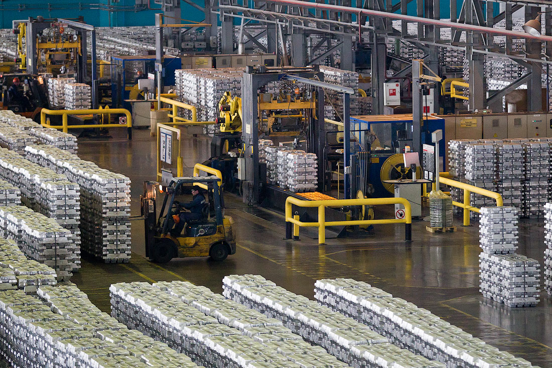 铝企亏损不止 电解铝产能仍在扩张