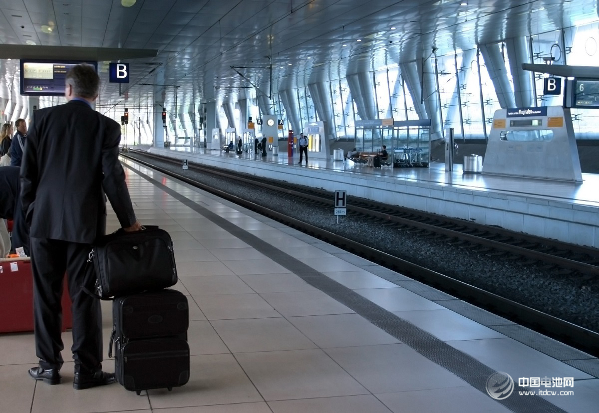 帅福得与法国国家铁路公司签订数百万欧元巨额蓄电池合同