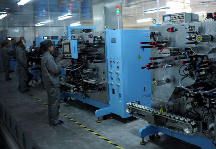 湘深两地电池材料与制造对接 15个项目签合作协议