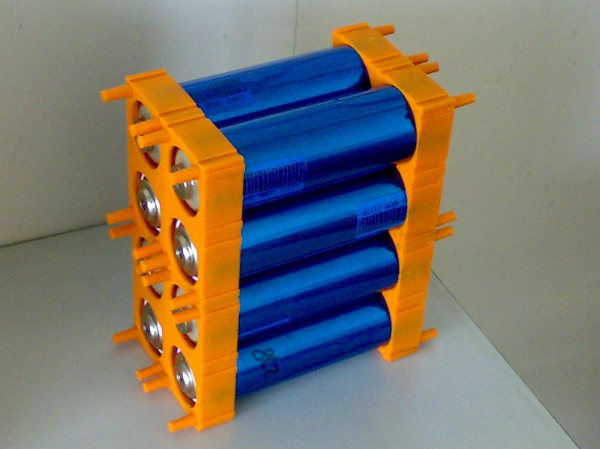 威力新能源年产8000万Ah磷酸铁锂动力电池项目投产