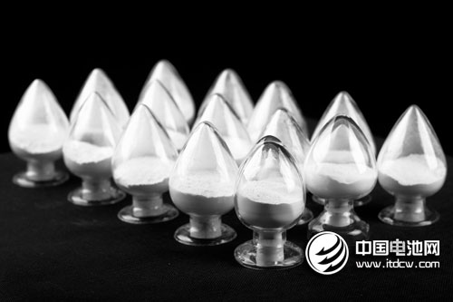 碳酸锂价格继续上涨 锂电池概念股遭轮番爆炒