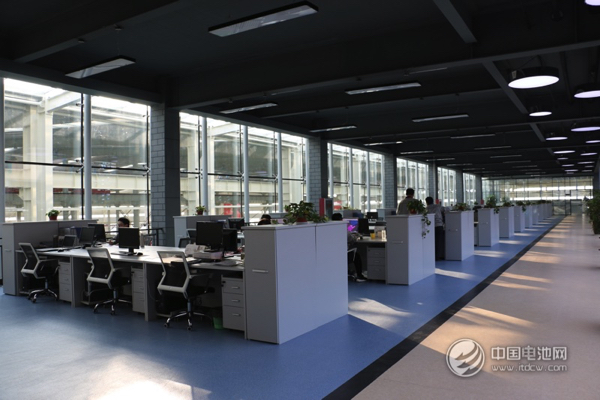 海德新能汽车办公环境