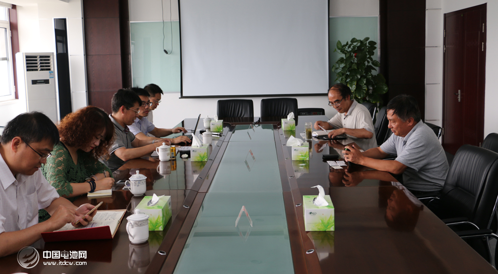 中国电池网于清教一行在金牛电解液调研