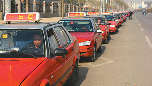太原拟用电动车取代7000辆天然气出租车 明智之举？