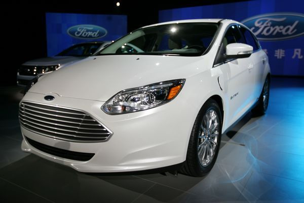 到2020年四川新能源汽车产能达30万辆 