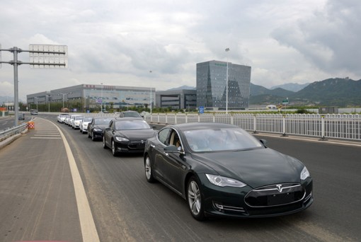 青岛公车改革创新举 特锐德分时租赁开启