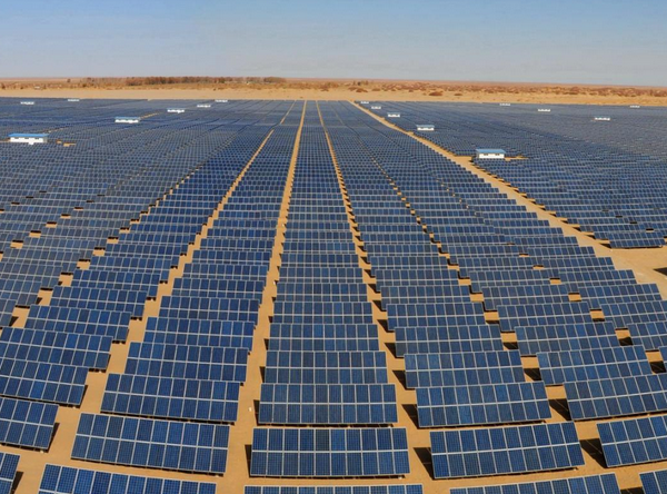 国家能源局：中国2015年光伏装机总量约14.95GW 