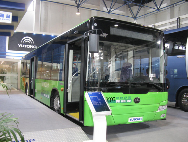 突破新能源汽车关键技术 宇通荣登科技最高奖