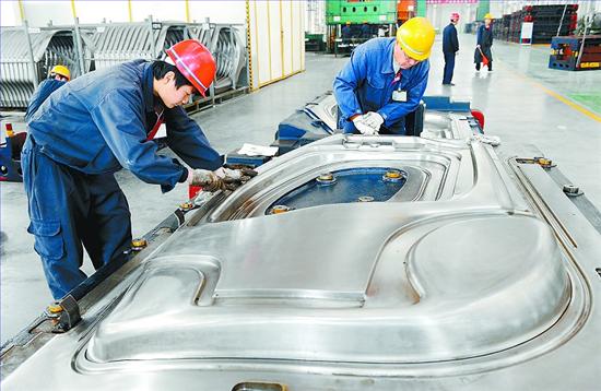 多氟多：今年红星电动汽车计划生产1.4万辆