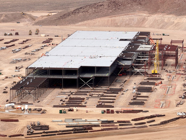 特斯拉超级电池工厂未履行承诺 或遭罚 