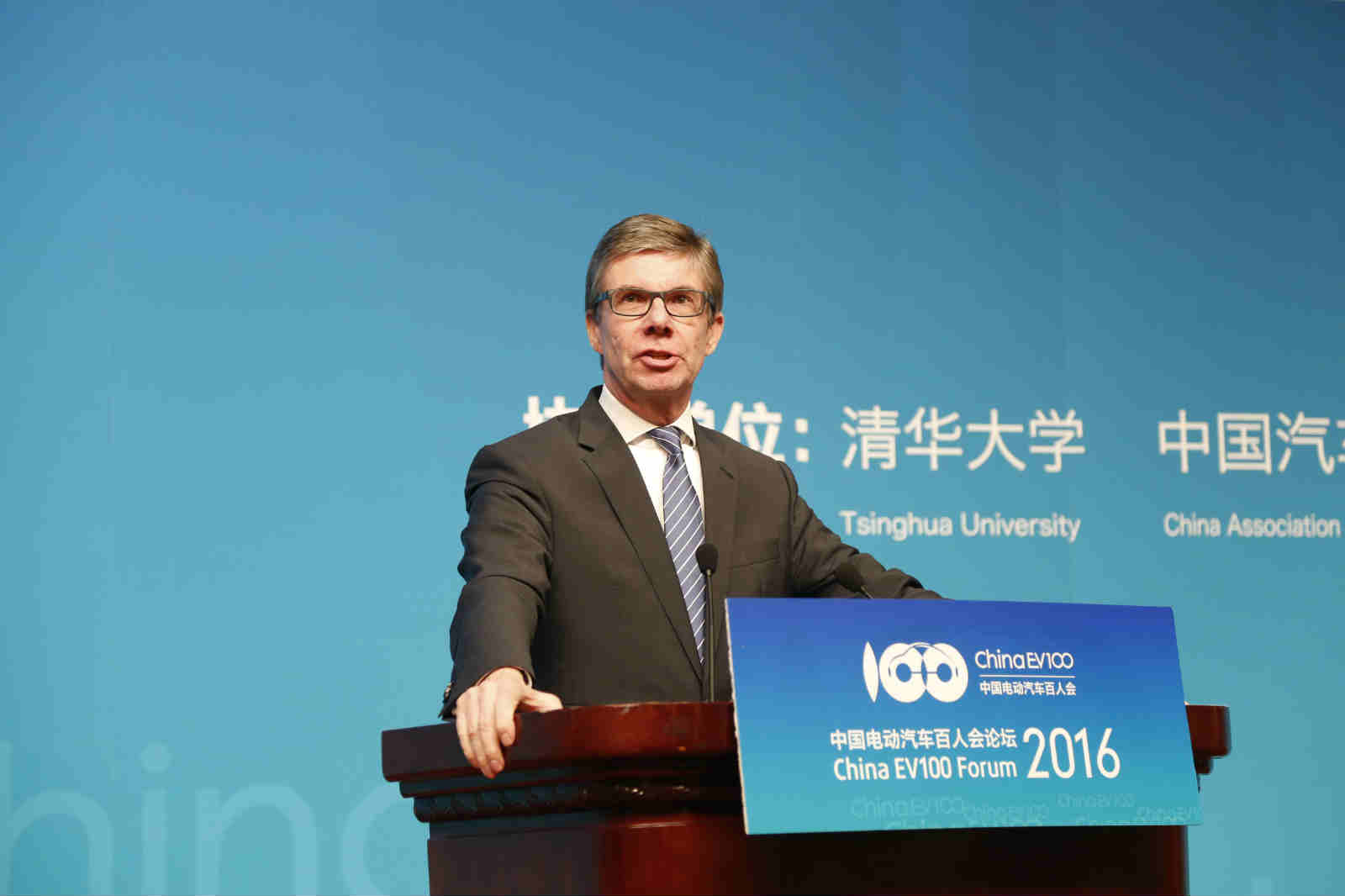 宝马集团大中华区总裁兼CEO康思远