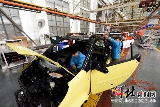  河北红星电动物流车