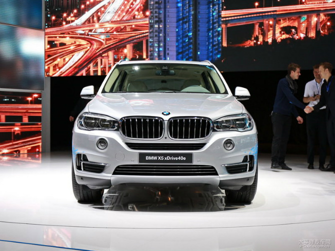 宝马X5 xDrive40e
