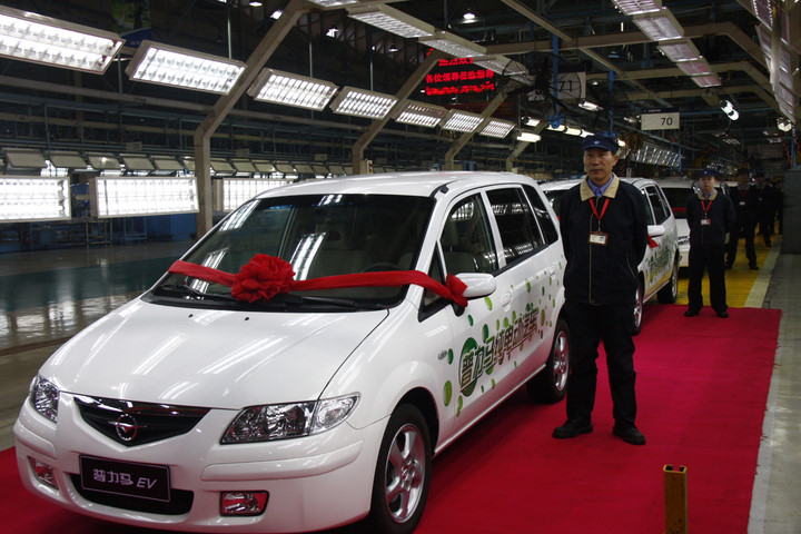 海口新能源与清洁能源出租车率达100%