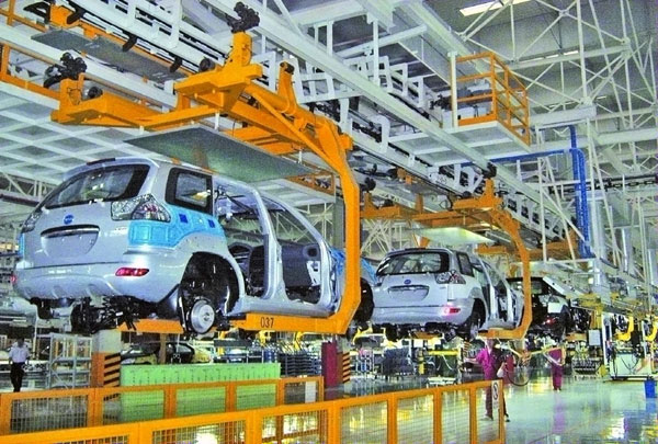 江淮汽车生产线