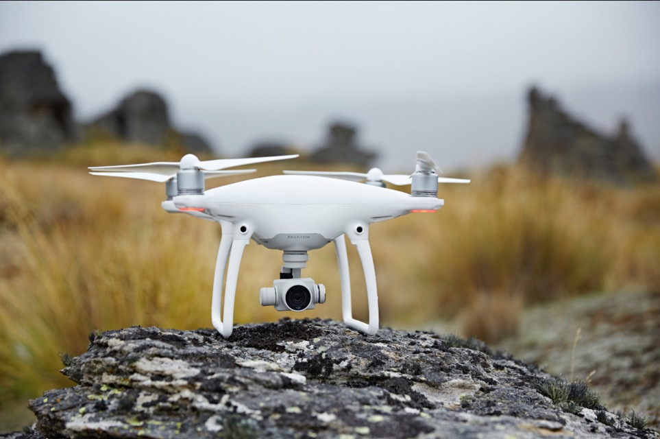 大疆联合苹果发售新品无人机  销售渠道争夺战升级