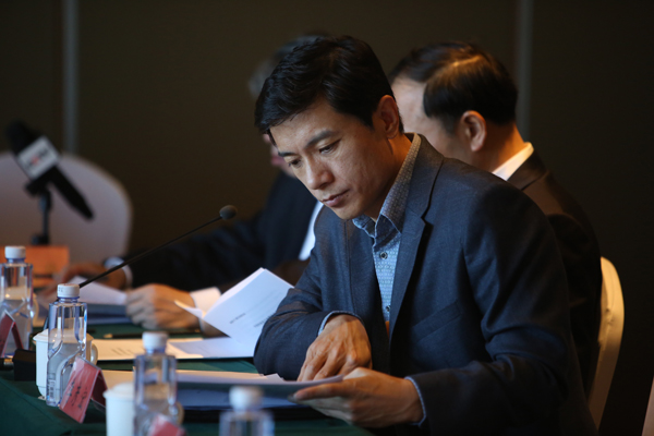 再成两会焦点  无人驾驶技术离我们有多远？