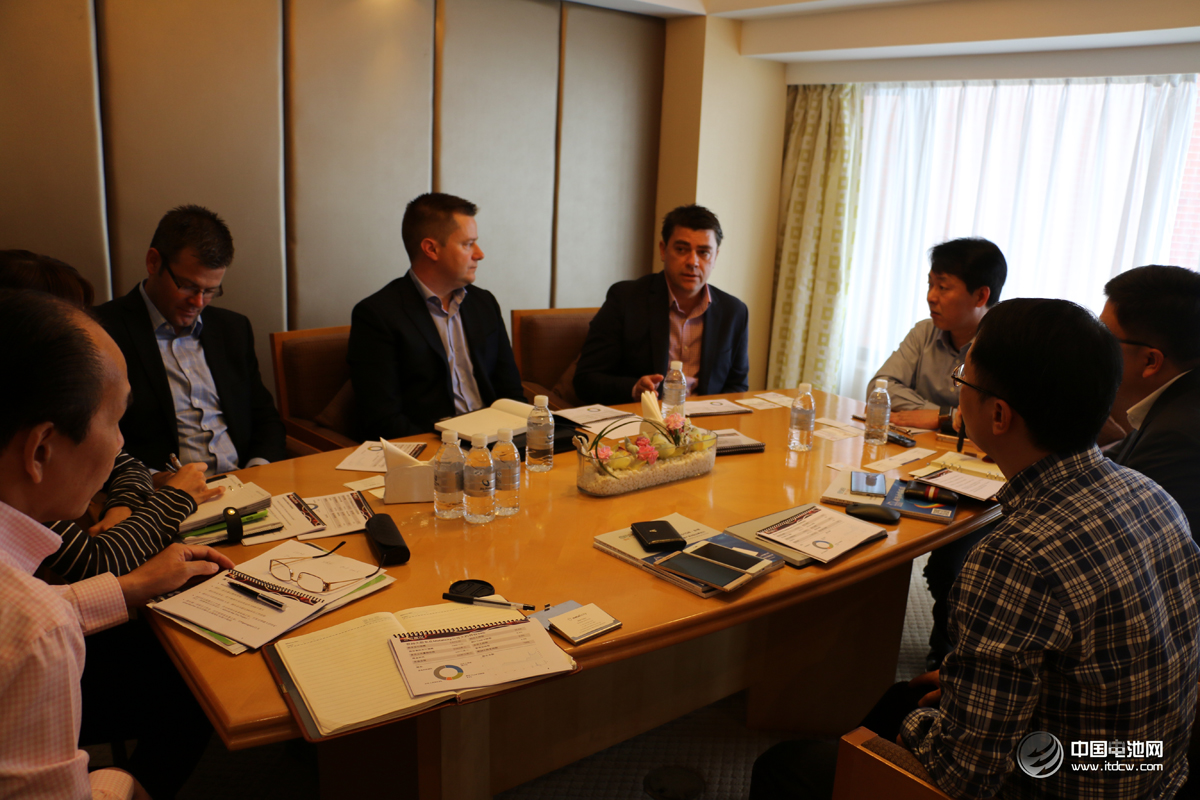 于清教在上海与澳大利亚矿业公司（MCT）一行深入洽谈合作