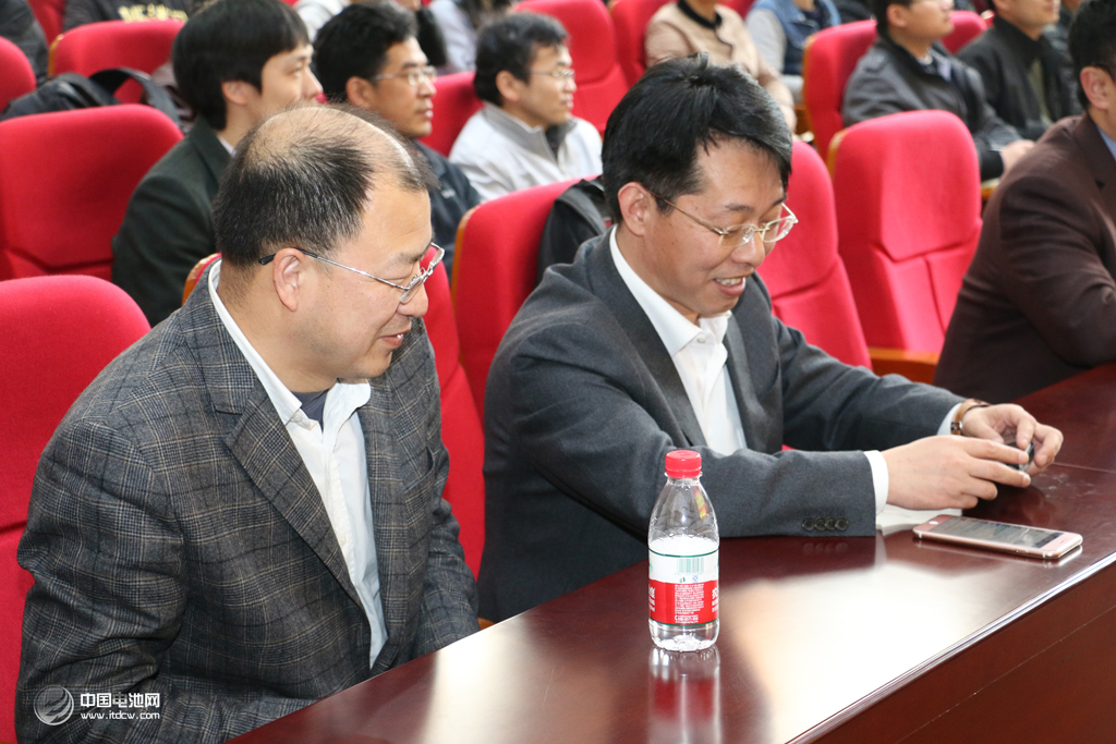 于清教与张江峰交流