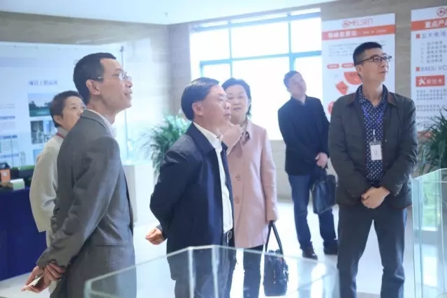 长沙先导投资控股董事长刘继雄一行考察巨星集团