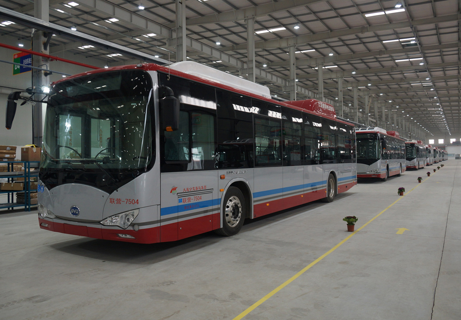 比亚迪去年售新能源车6.17万辆 电动大巴成中国制造新名片