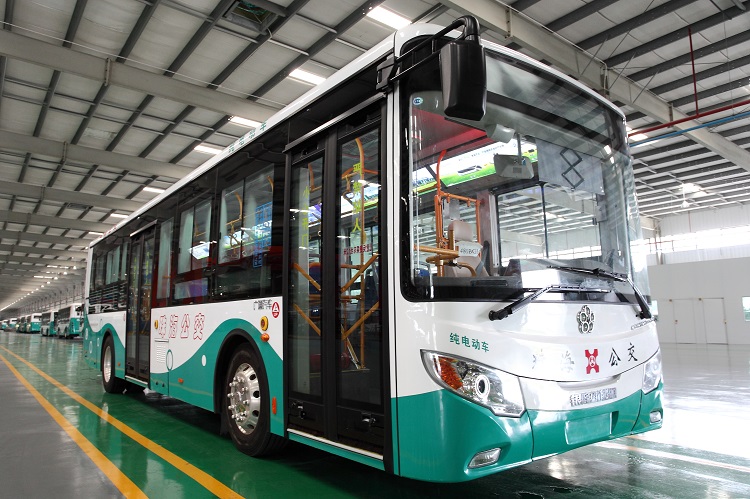 考量运营效率 新能源车补贴应给技术领跑者