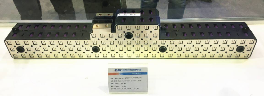 众泰云100电池模组