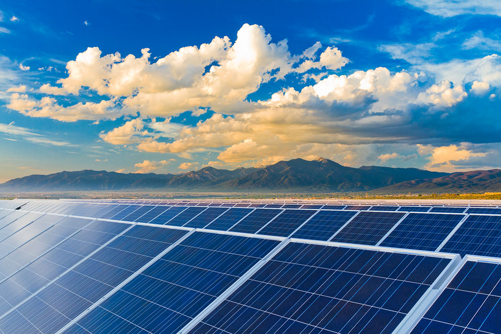 我国科学家研发雨天发电的太阳能电池 解决全天候发电