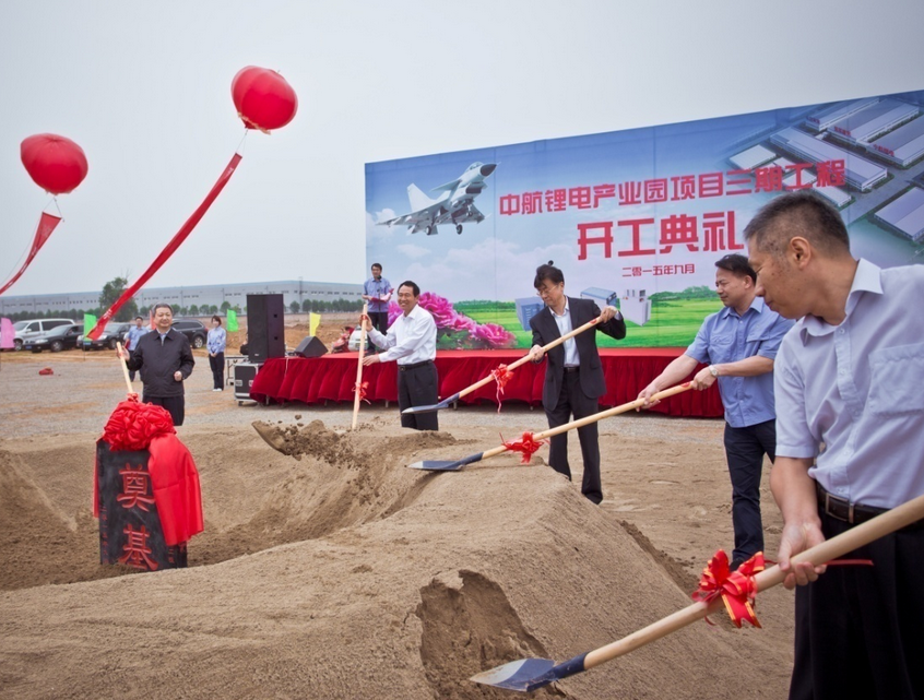 纯电动客车怕冷又怕热？听听中航锂电怎么说