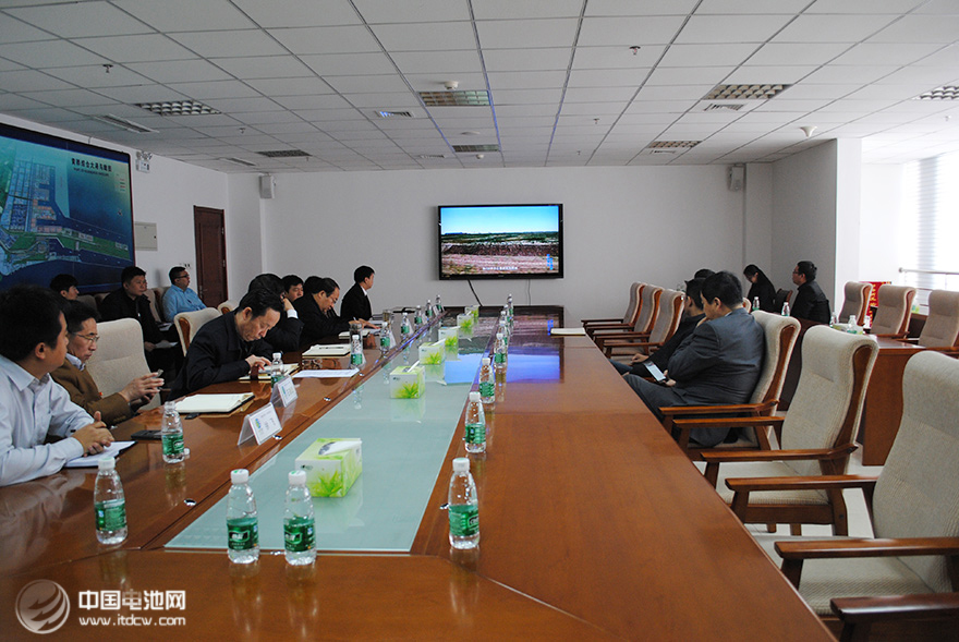 双方就新能源汽车整车生产制造基地项目落户渤海新区事项进行深入洽谈