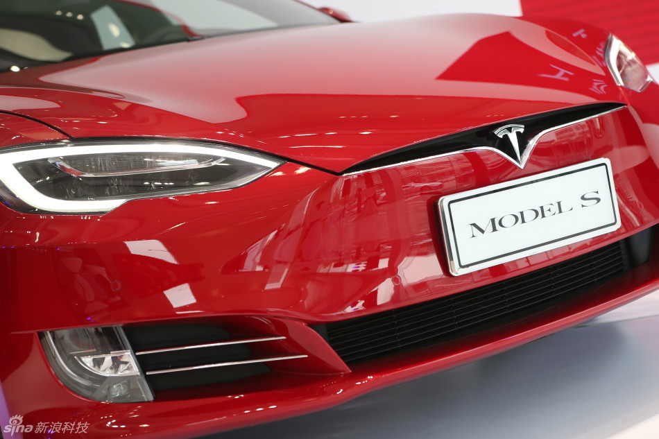 特斯拉新版Model S亮相：在中国防雾霾？改进外观