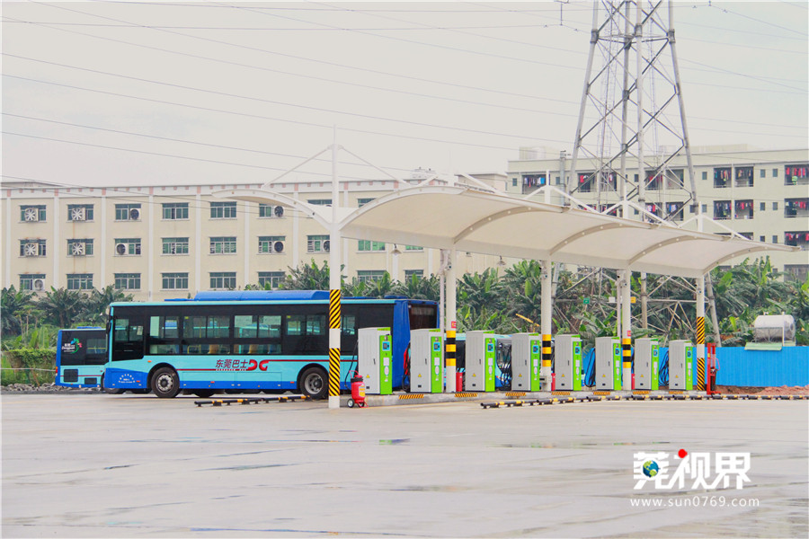 东莞巴士购进265辆纯电动公交车 首批28辆投入使用