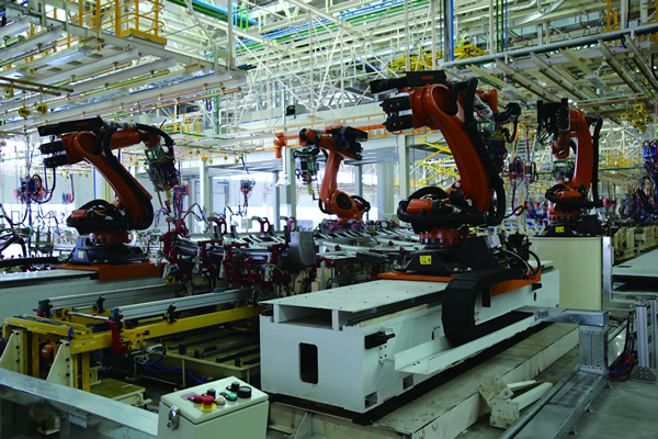 制造业发展新政年内将出 实施新能源汽车的推广计划