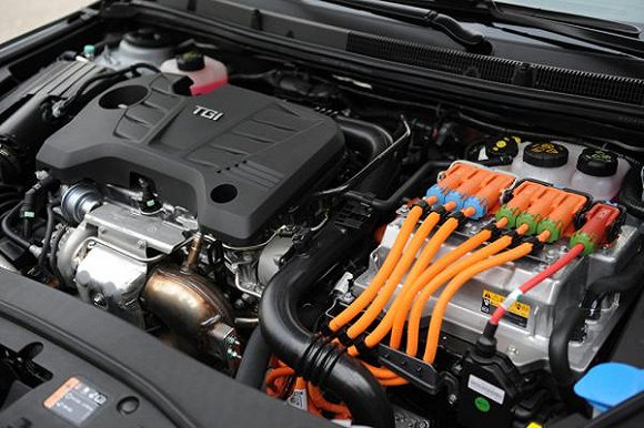 规范电池标准有利于新能源汽车长远发展