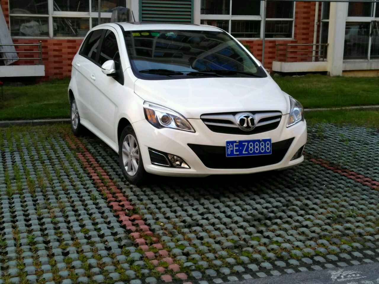 免费上沪牌细则已完成制定 新能源车登记上牌5月启动 免费上沪牌细则已完成制定 新能源车登记上牌5月启动