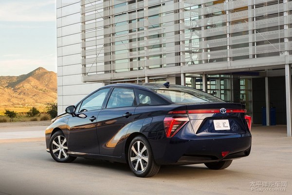 丰田Mirai氢燃料电池车