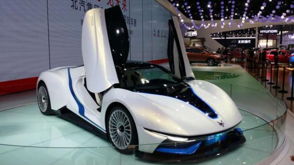 汪涛：新能源车市场真的“断崖式下滑”了吗？