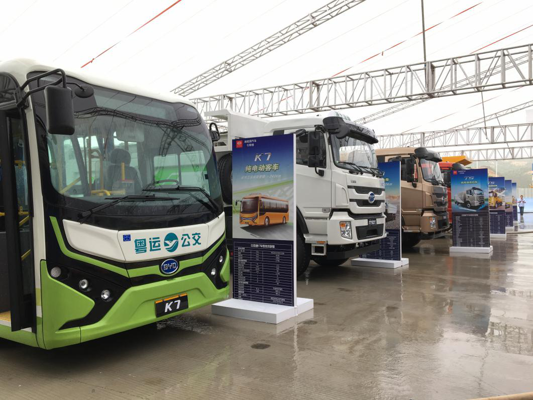 深圳新能源公交车运营补贴退坡 每年最多扣减15.7万