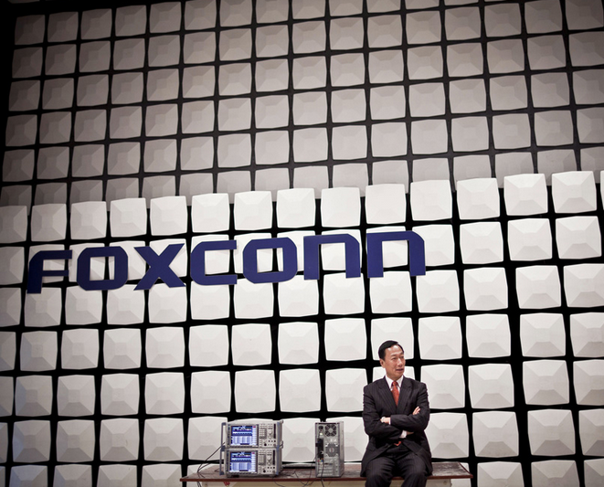 iPhone供应链倒一片！富智康上半年获利恐减九成