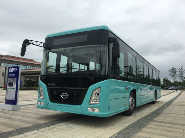 五龙集团年产15万辆电动汽车基地落户福建贵安