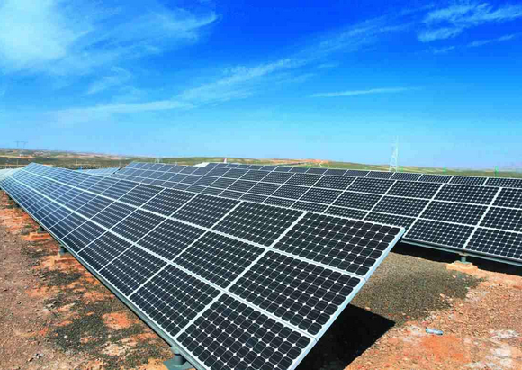 一月五文急踩煤电刹车 能源投资迎“煤退风光进”变局 