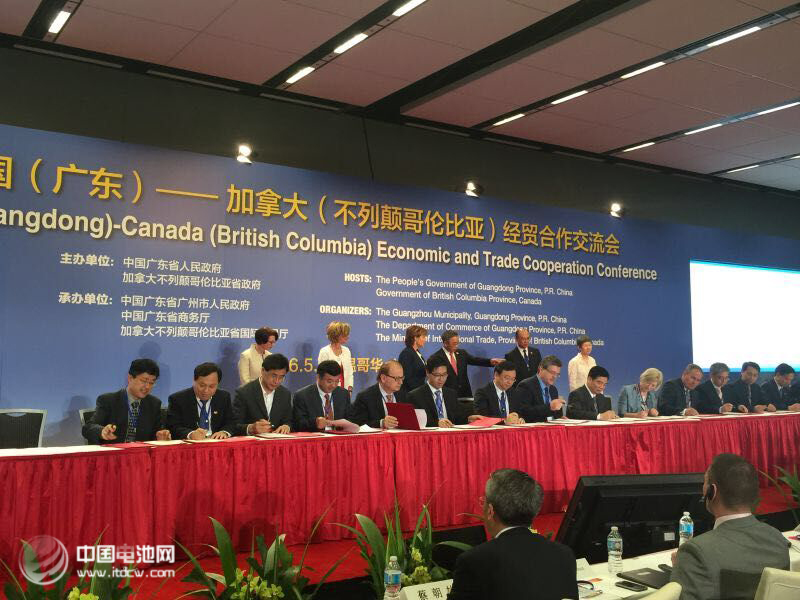 广州开发区与滑铁卢大学能源科技公司签署锌空液流储能电池项目 广州开发区与滑铁卢大学能源科技公司签署锌空液流储能电池项目