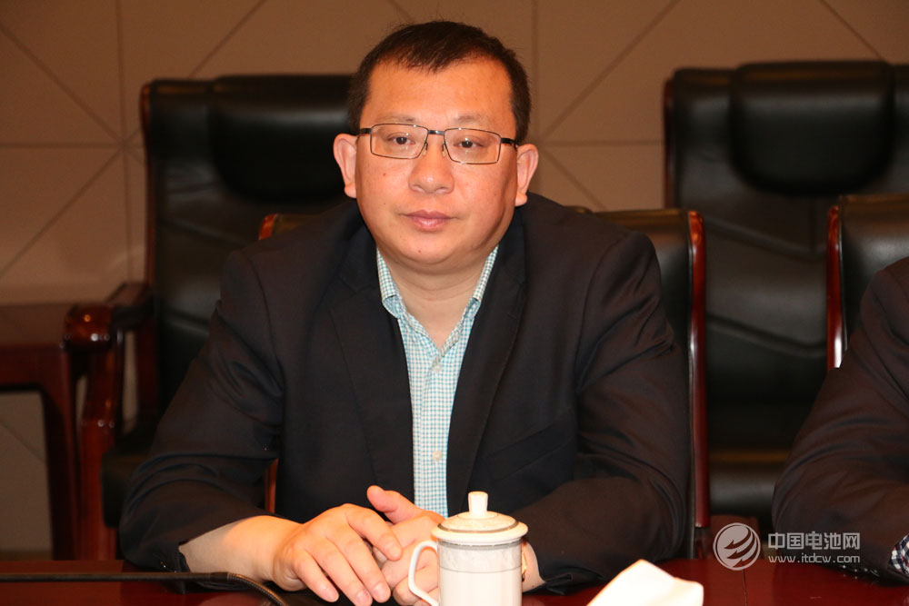 动力事业部总经理沈炳华