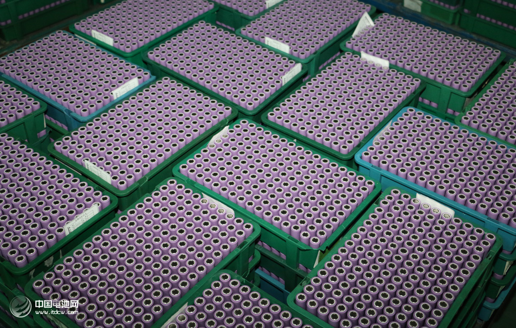 1-3月全国规模以上电池制造企业利润总额同增54.2%