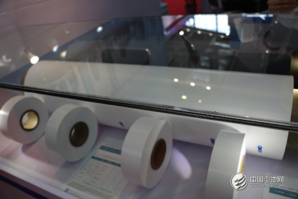 湖南中锂亮相CIBF2016 主推高端动力锂电池湿法隔膜产品