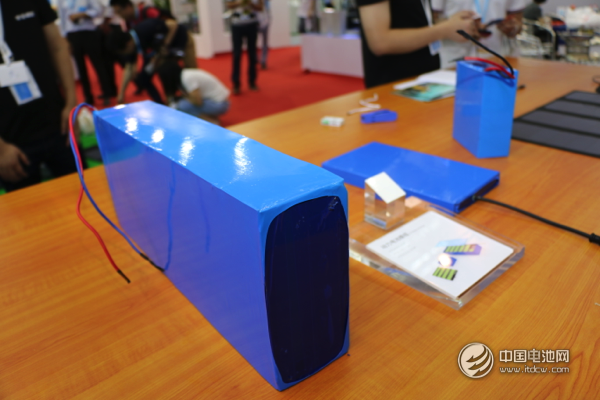 华宝新能源绿色便携储能产品